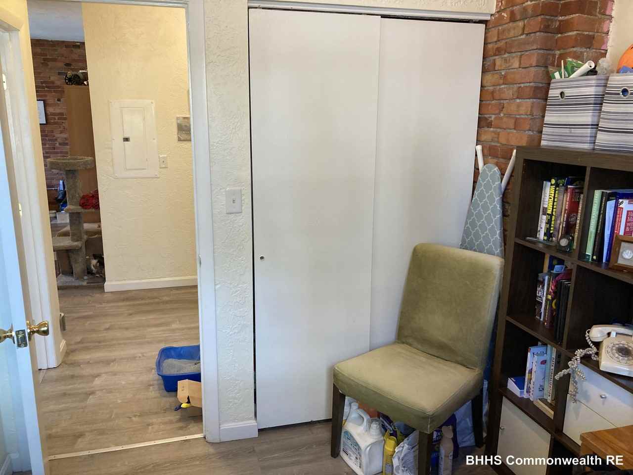 111 Walnut St #11 - Photo 6 of 12