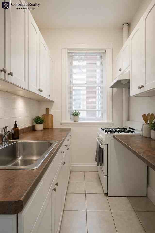 11 Orkney Rd #6 - Photo 2 of 7