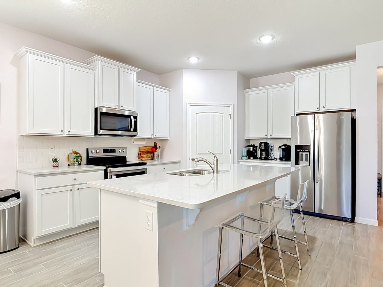 1620 Delphi Way #NA - Photo 2 of 50