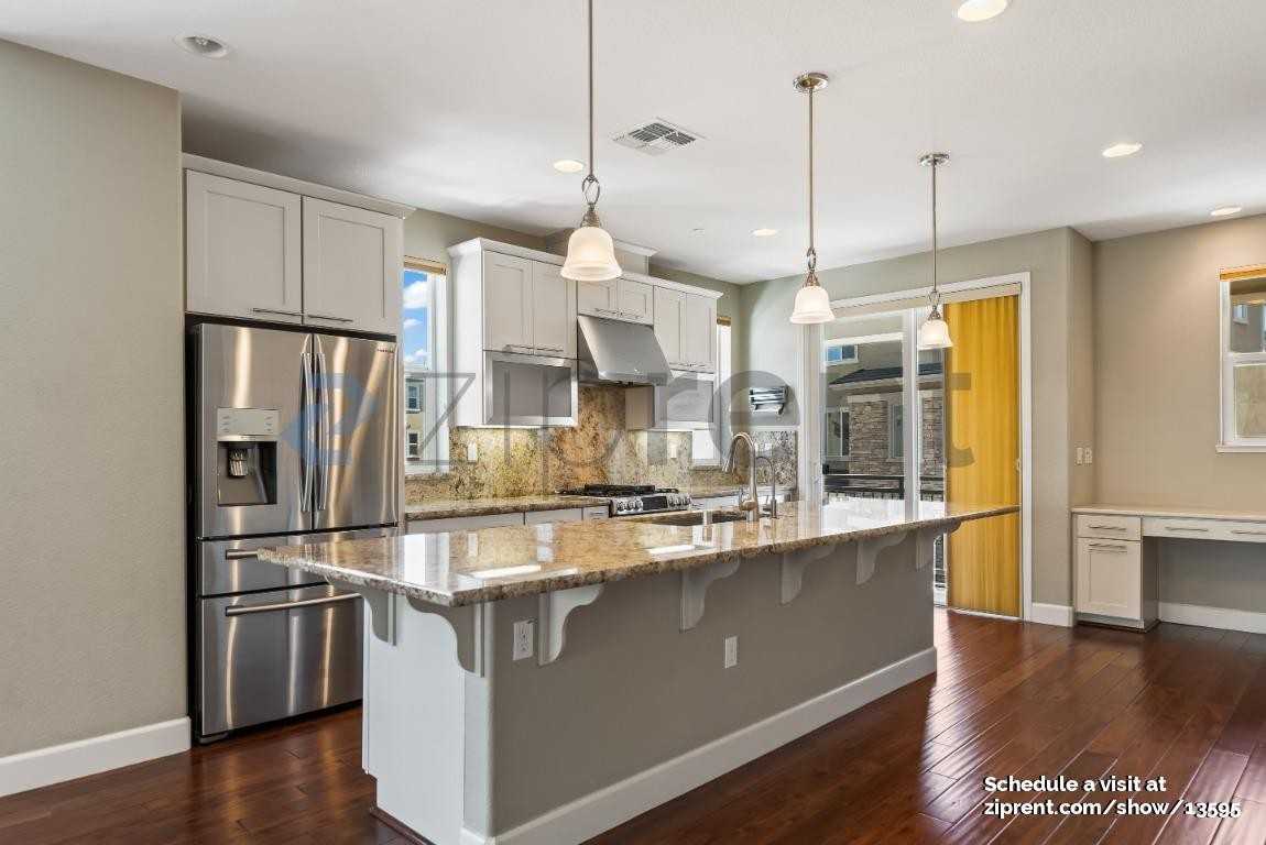 5823 Brandon Ct - Photo 7 of 28