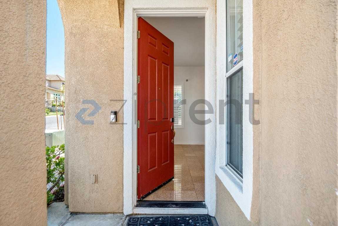 3416 Glenprosen Ct - Photo 2 of 22