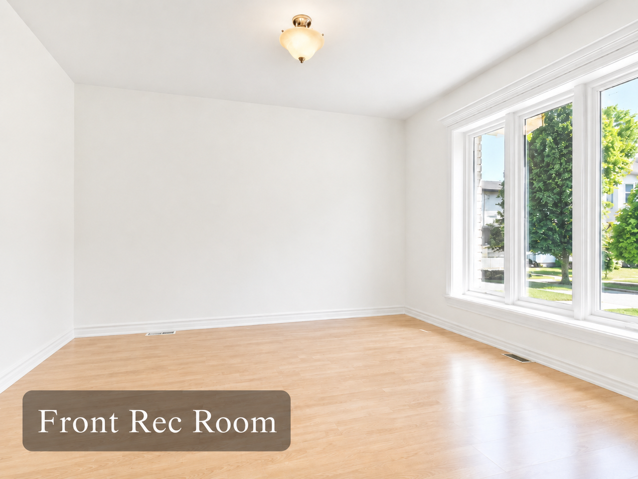 35 Rue Richelieu #Main - Photo 3 of 17