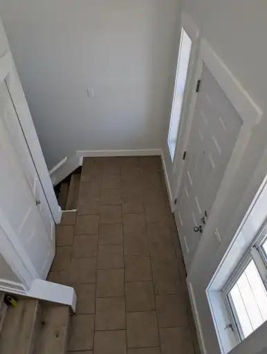 8926 71 Ave - Photo 3 of 21