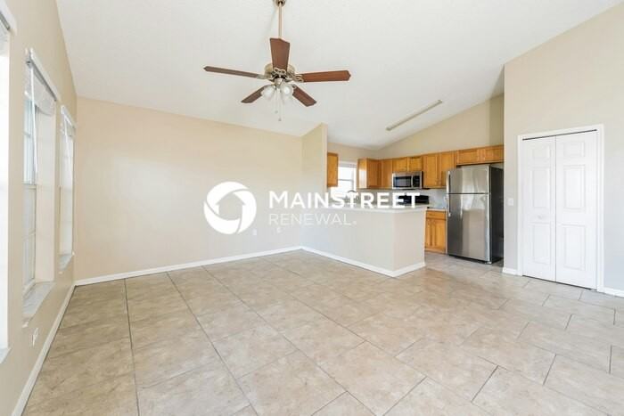 1325 Belvoir Dr - Photo 3 of 16