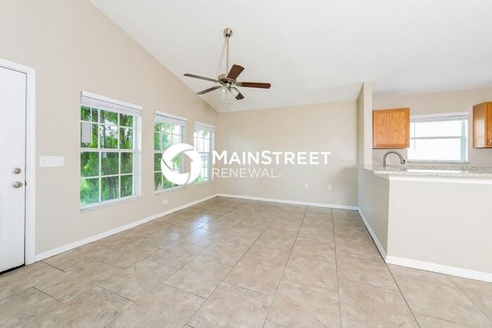 1325 Belvoir Dr - Photo 4 of 16