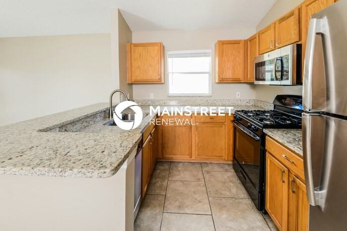 1325 Belvoir Dr - Photo 7 of 16