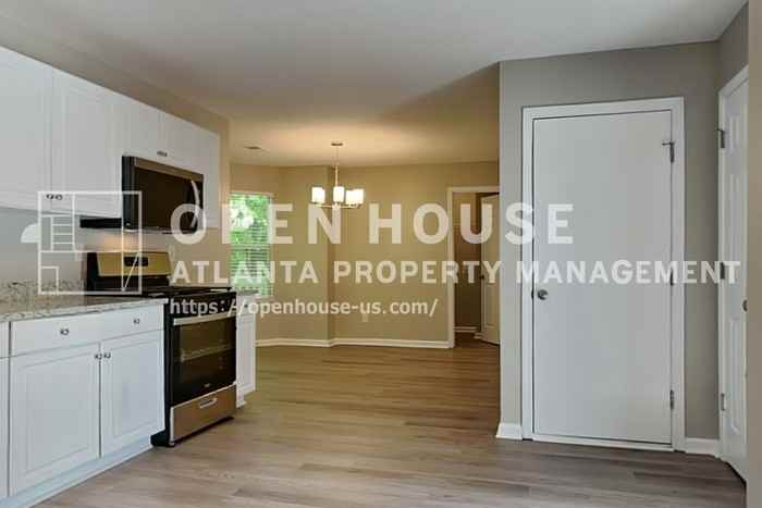 6469 Lester Ln - Photo 6 of 21