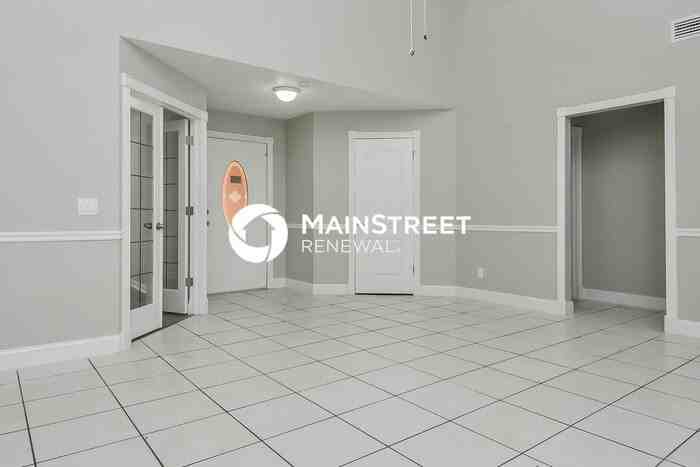 12122 Fruitwood Dr - Photo 4 of 16