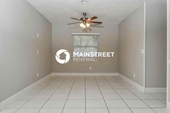 12122 Fruitwood Dr - Photo 5 of 16