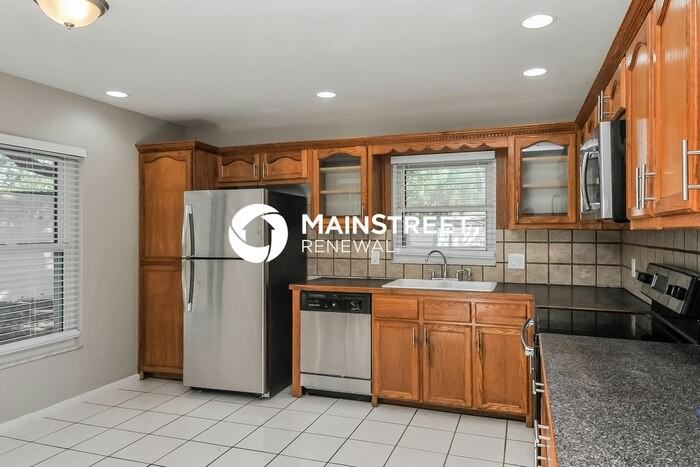 12122 Fruitwood Dr - Photo 6 of 16