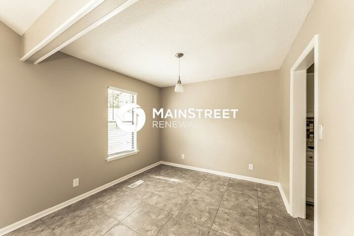 4246 Centerwood Dr - Photo 6 of 17