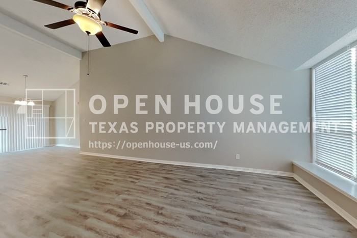 8018 Blackfin Dr - Photo 6 of 20