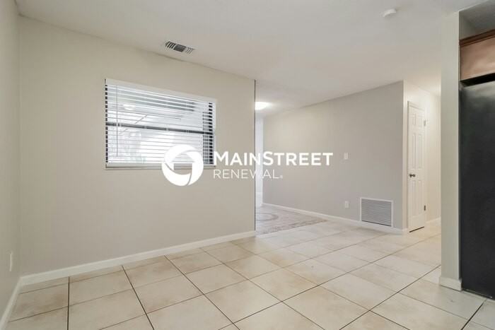 8158 Troxler Dr - Photo 6 of 16