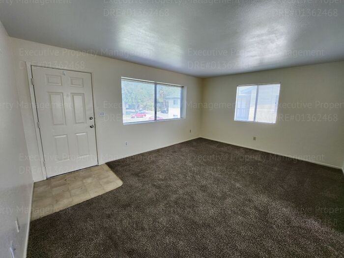6302 Castleford St #4 - Photo 3 of 17