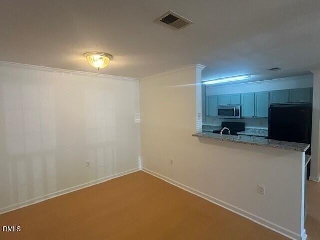 329 N Church St - Photo 5 of 13