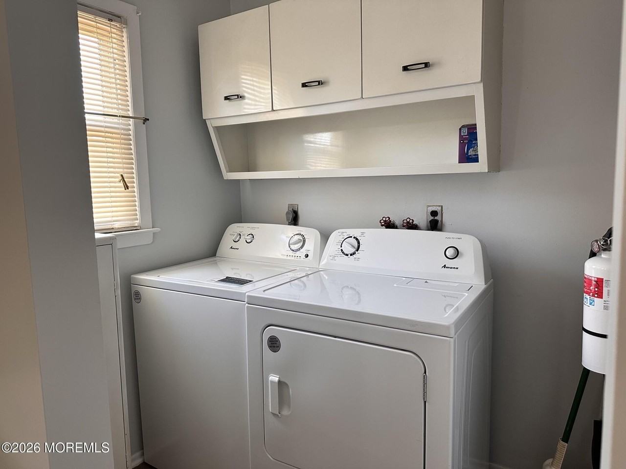 26 Browning Ave - Photo 4 of 14