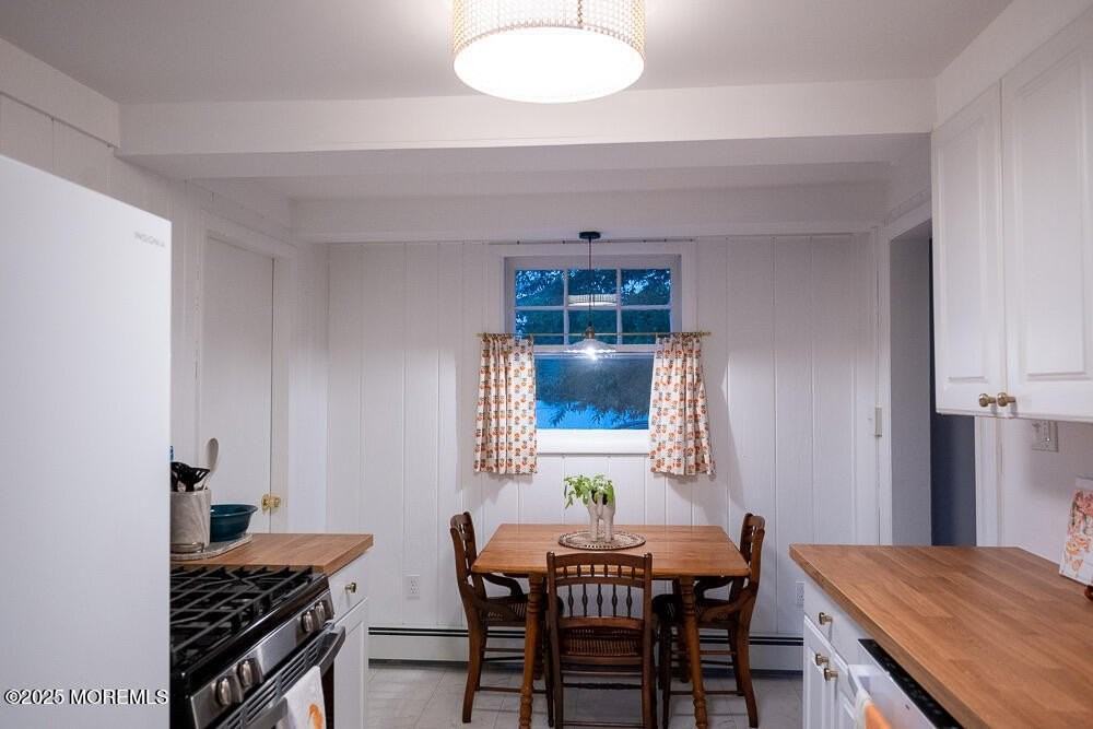 610 Ocean Rd - Photo 7 of 17