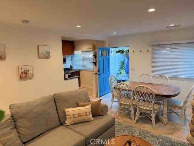 1313 S Coast Hwy - Photo 2 of 12