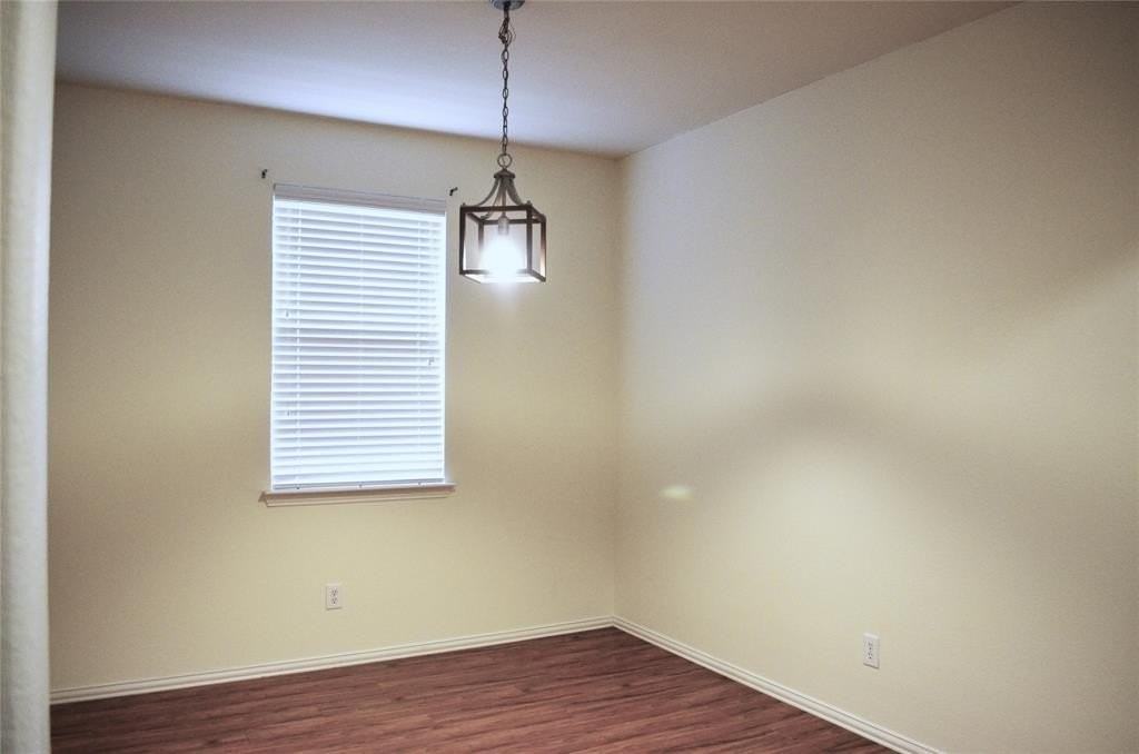 10113 Hanover Dr - Photo 5 of 15