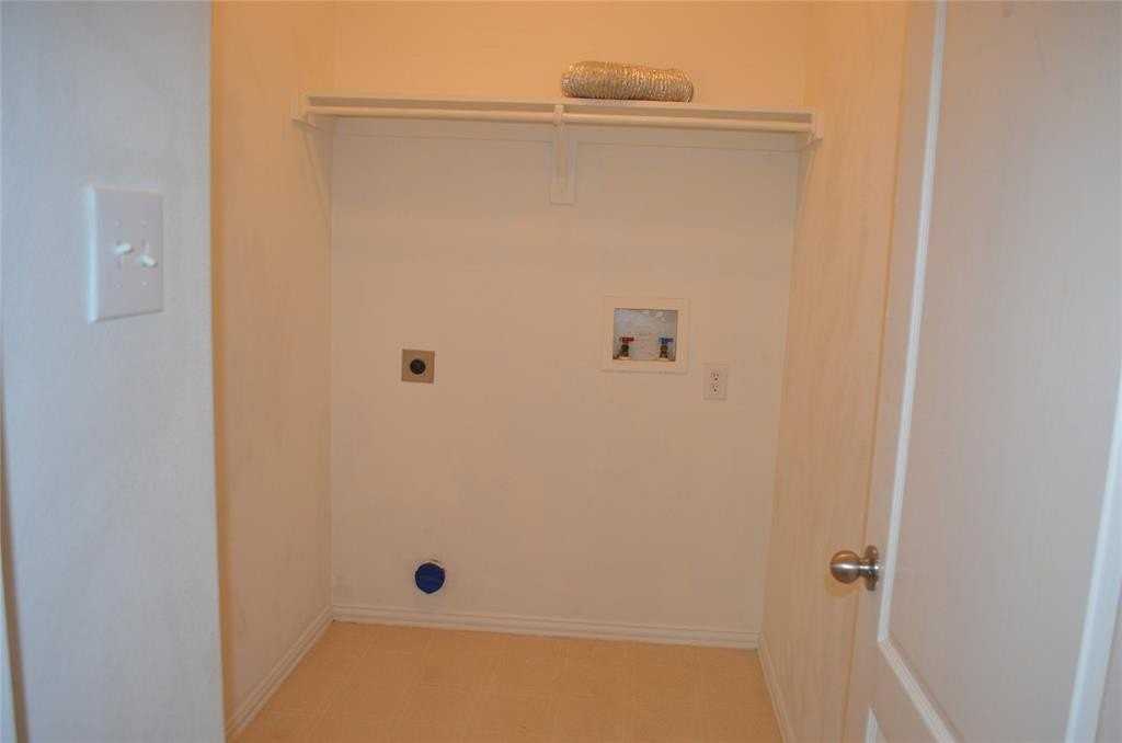 10113 Hanover Dr - Photo 6 of 15