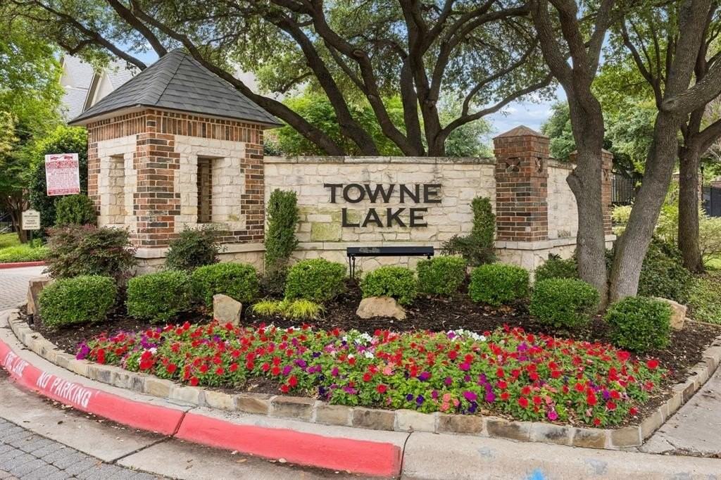 4147 Towne Green Cir - Photo 4 of 37