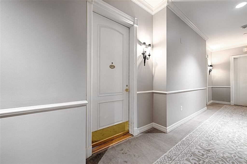 2828 Hood St #1008 - Photo 2 of 36