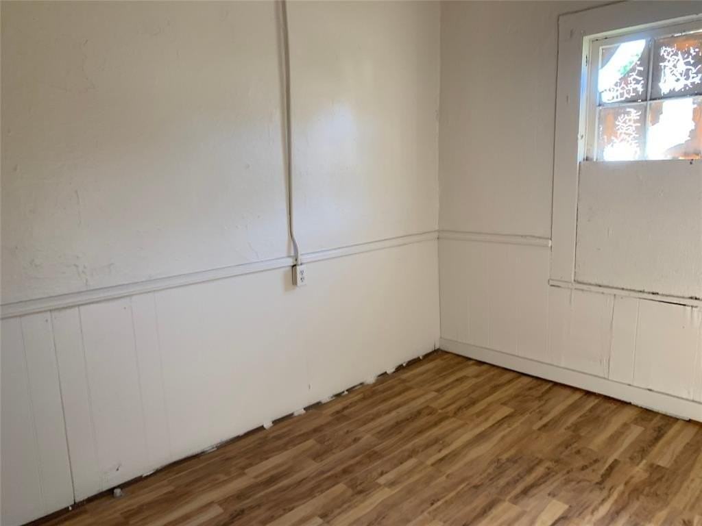2711 W Walker St #103 - Photo 4 of 8