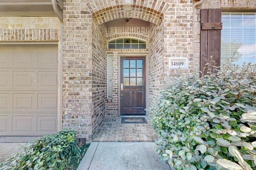 14609 Frisco Ranch Dr - Photo 4 of 40