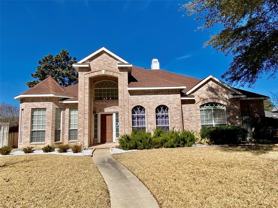 5507 Stonehenge Dr - Photo 1 of 1