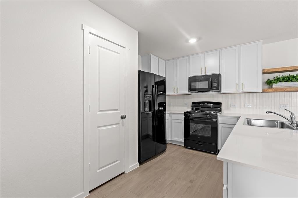 4004 Arklow St - Photo 3 of 12