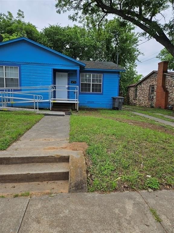 2642 Anderson St - Photo 3 of 20