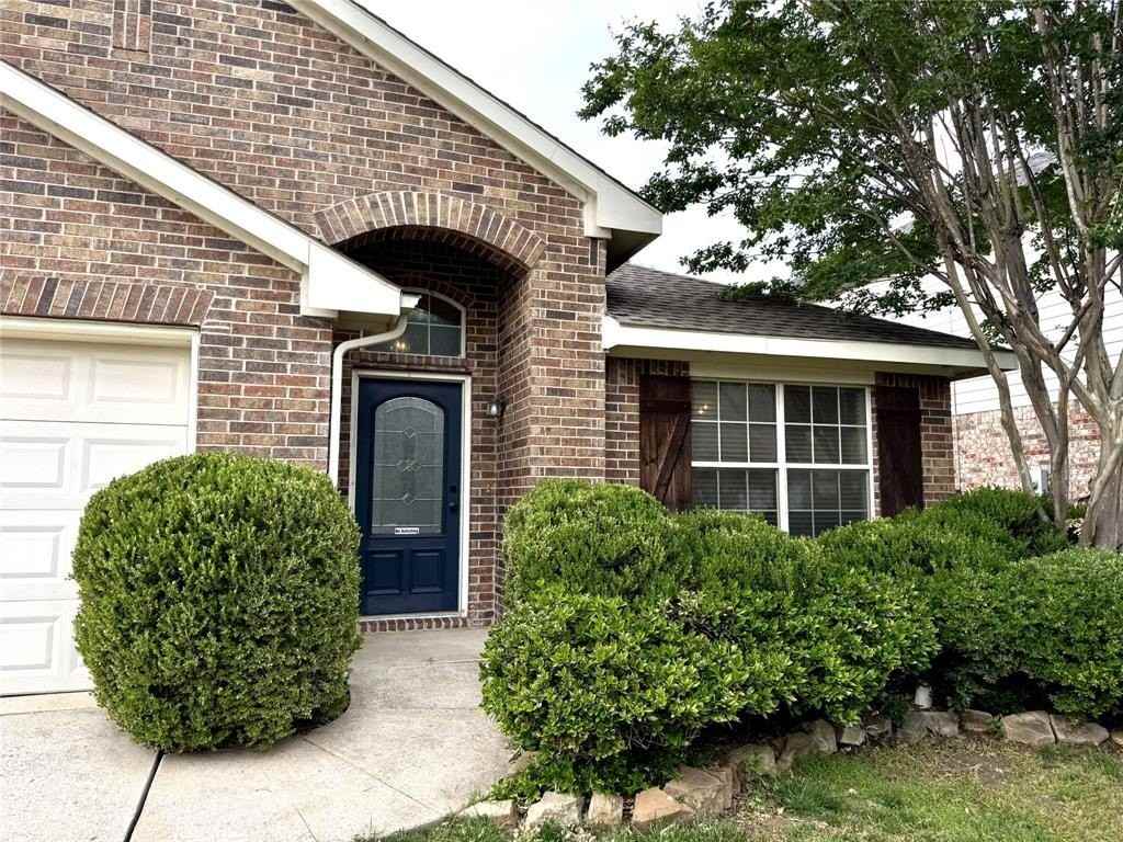 6924 Willow Crest Dr - Photo 2 of 12