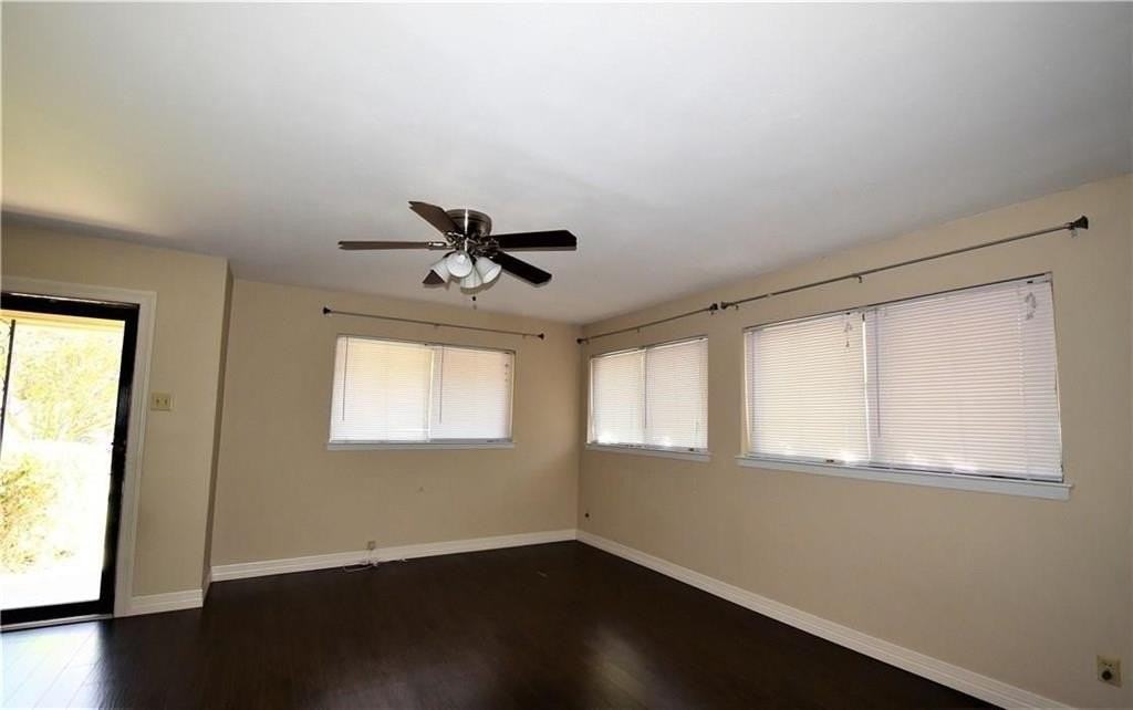 508 Worcester Way - Photo 6 of 19