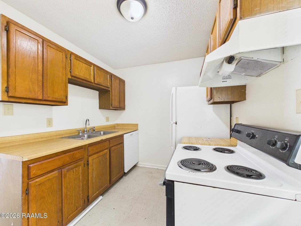 104 Country Ln #C - Photo 4 of 19