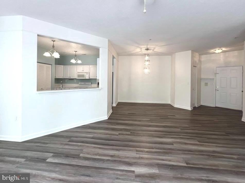 2493 Amber Orchard Ct E #203 - Photo 7 of 26