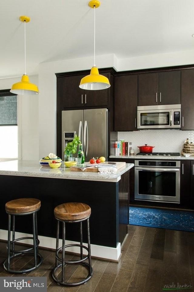 808 N Alfred St - Photo 5 of 25