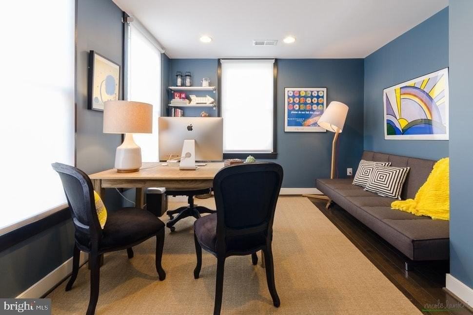 808 N Alfred St - Photo 7 of 25