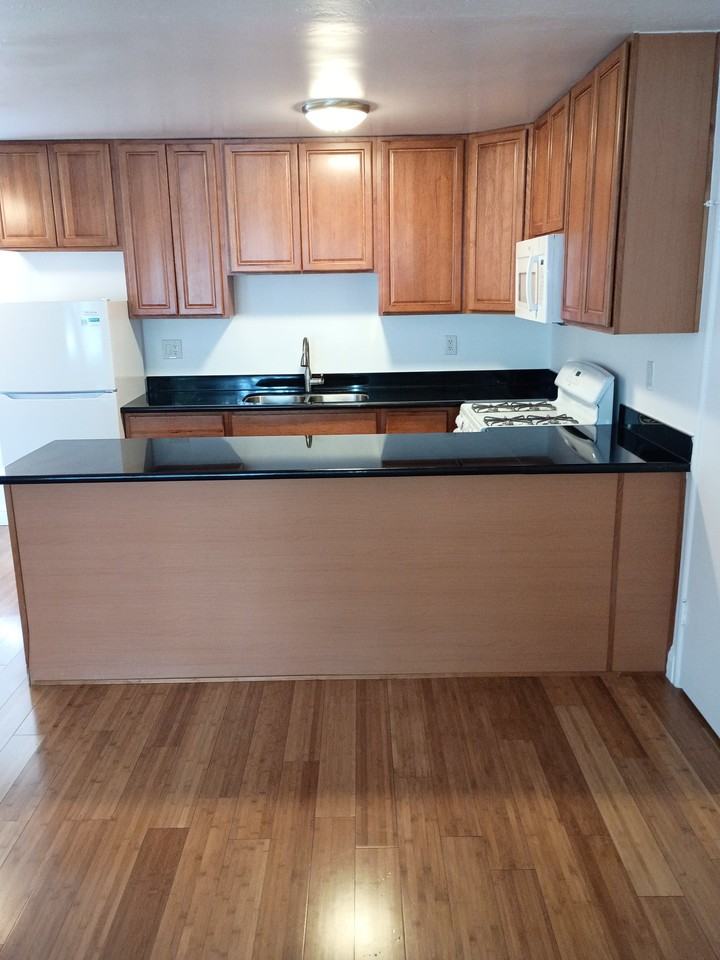 600 Alhambra WayUnit 3 #3 - Photo 2 of 9