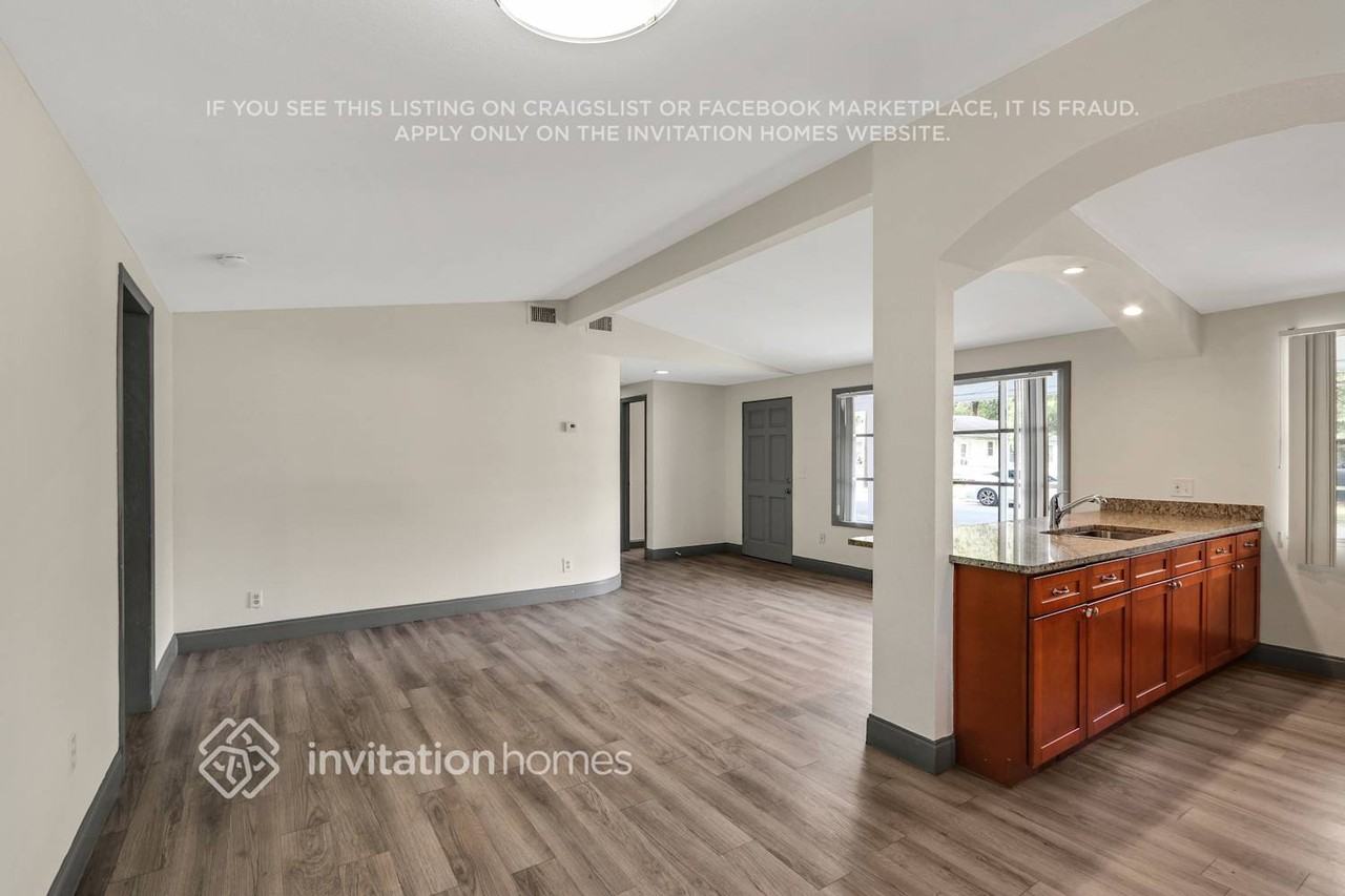 3510 N 35th St - Photo 4 of 22