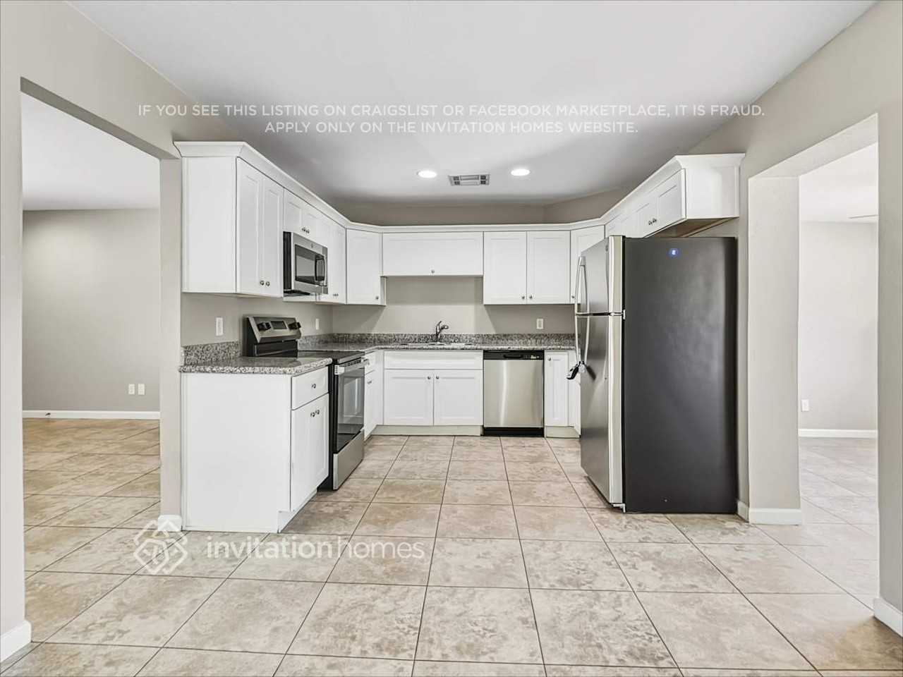 3843 W Bloomfield Rd - Photo 7 of 19