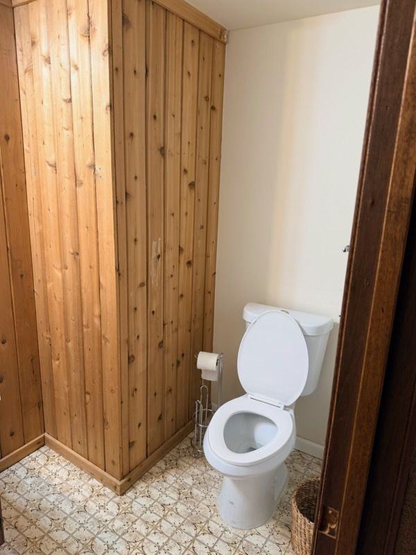 1630 W Greenwood Ave - Photo 5 of 33