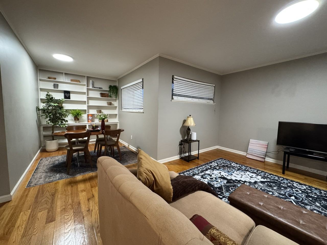 214 Sunny Lane - Photo 4 of 14
