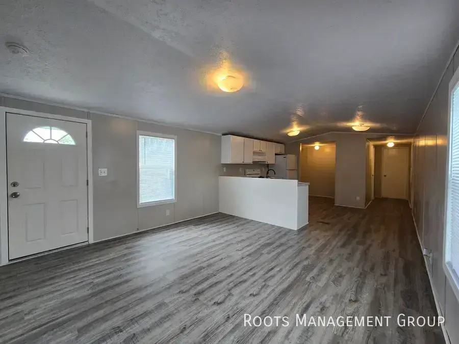 129 Dove Dr #129 - Photo 4 of 17