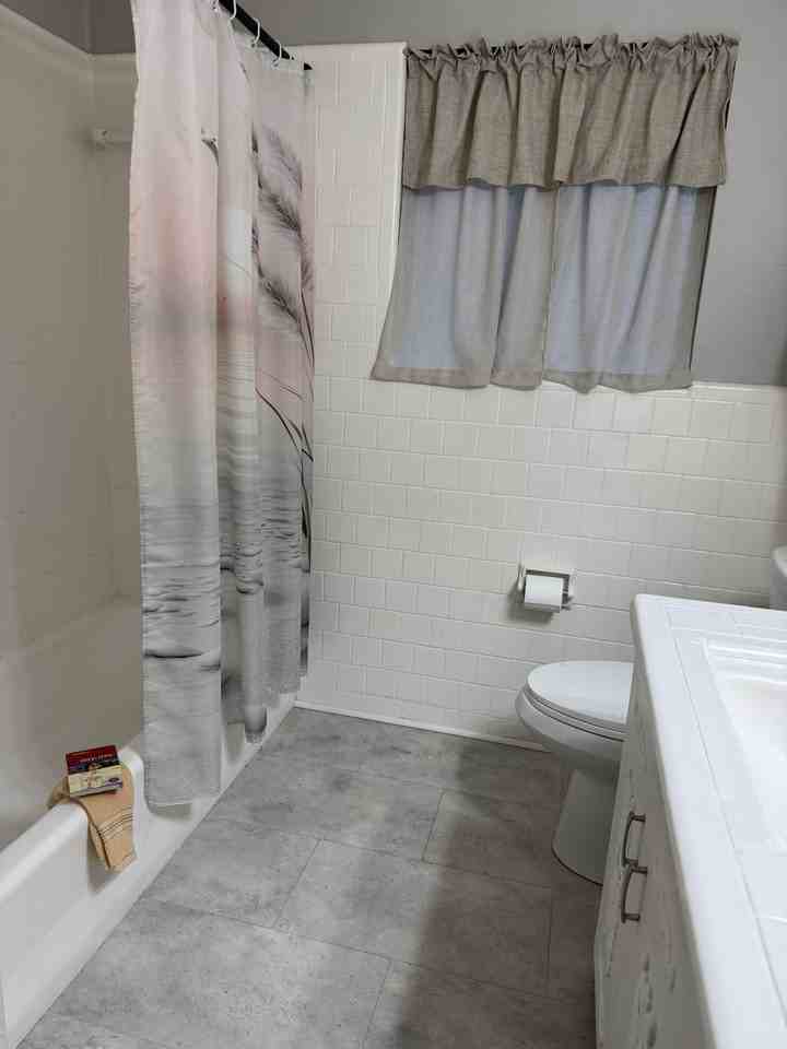 214 Sunny Lane - Photo 7 of 14