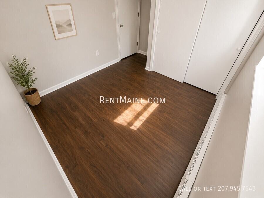 381 Pine St #2 - Photo 7 of 13