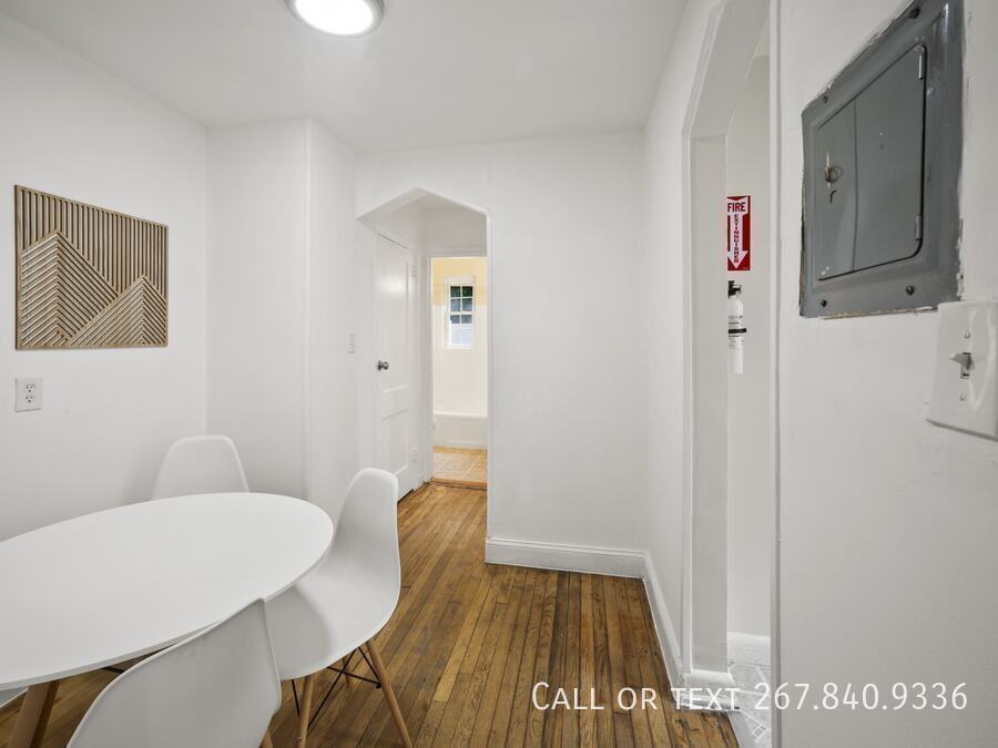 4239 1st St Se #3 - Photo 5 of 25