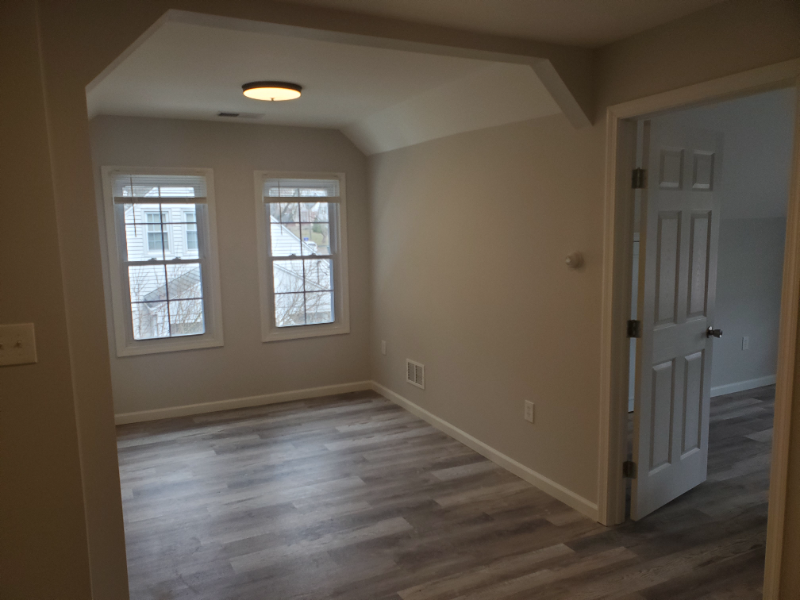 115 Clay St #2ndFL - Photo 3 of 9