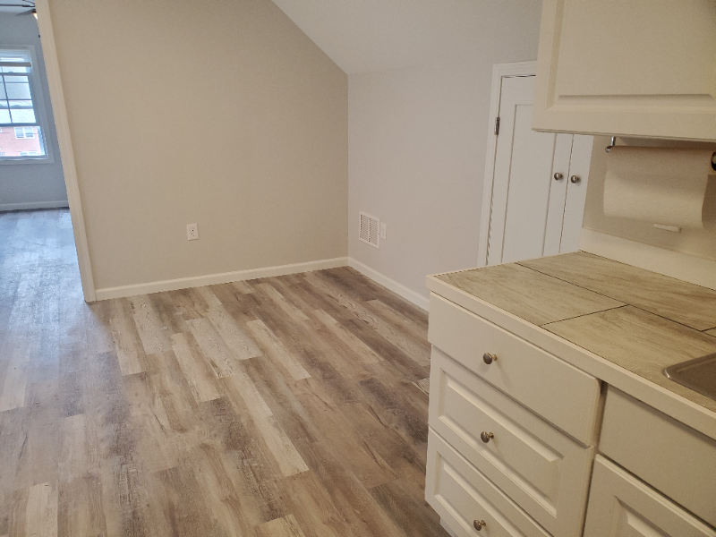 115 Clay St #2ndFL - Photo 5 of 9