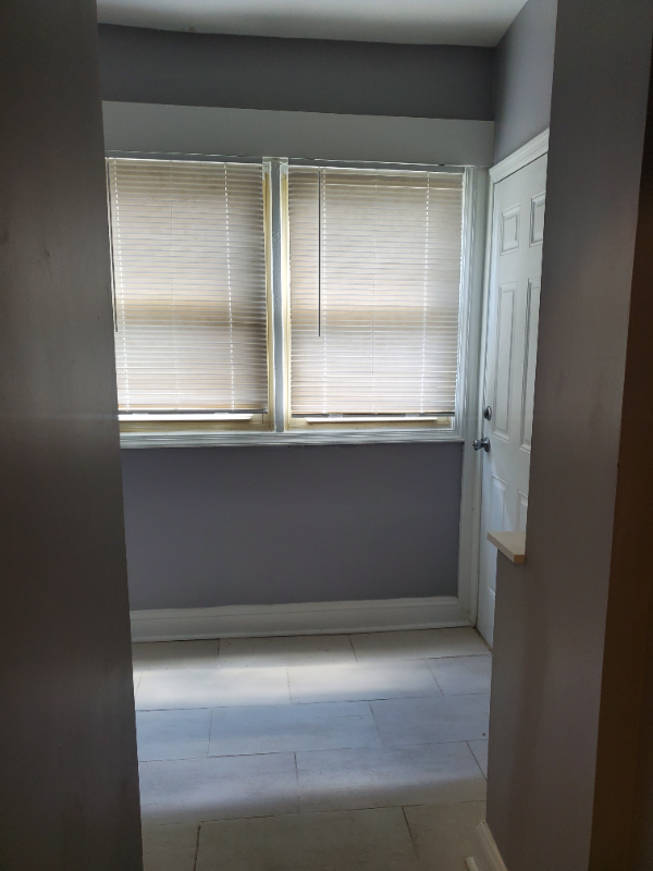 803 Brooks Ln #1 - Photo 4 of 18