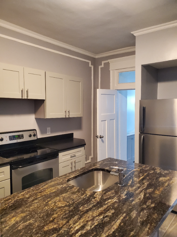 803 Brooks Ln #1 - Photo 5 of 18